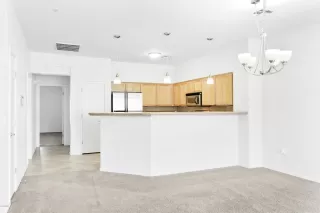 Photo #5: 6022479 Listing