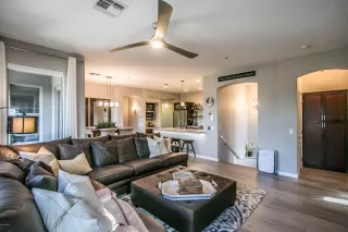 Photo #2: 6022501 Listing 