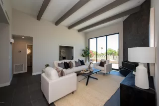 Photo #5: 6022696 Listing 