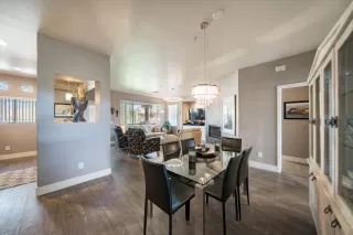 Photo #5: 6022788 Listing