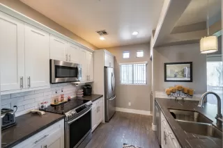 Photo #6: 6022788 Listing