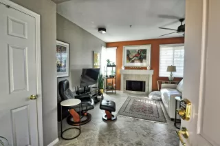 Photo #4: 6022868 Listing