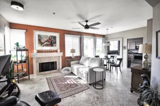 Photo #5: 6022868 Listing