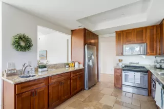 Photo #6: 6022905 Listing