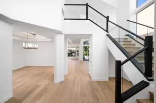 Photo #4: 6023178 Listing