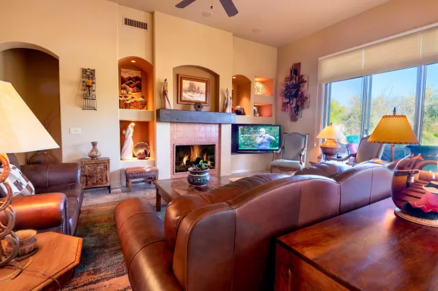 MLS: 6023827 Condo For Sale