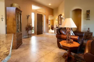 Photo #5: 6023827 Listing