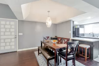 Photo #3: 6023846 Listing