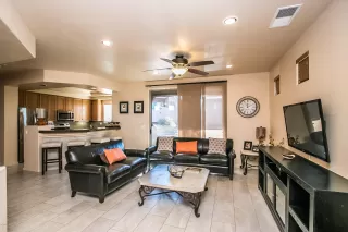 Photo #5: 6023868 Listing