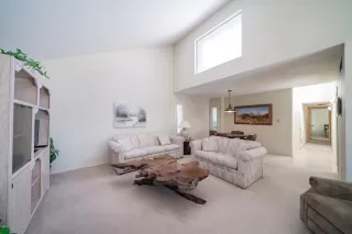 Photo #6: 6023897 Listing 