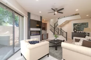 Photo #5: 6024026 Listing