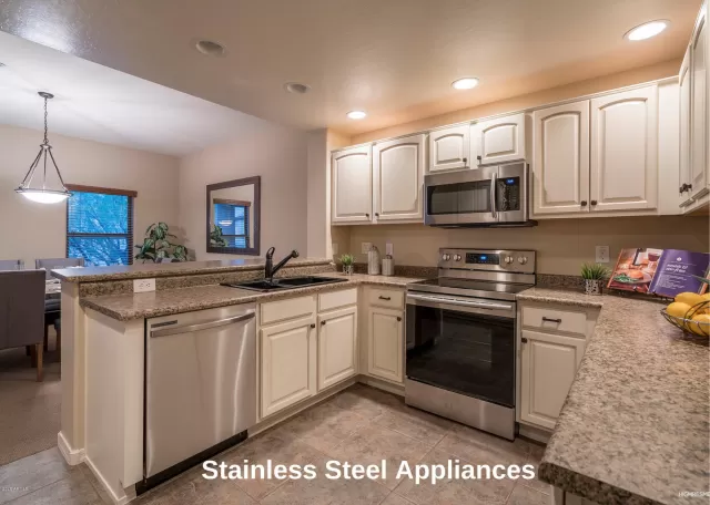 MLS: 6024194 Condo For Sale