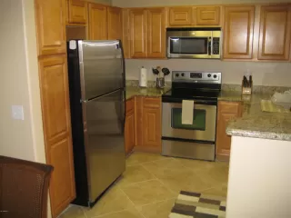 Photo #4: 6024200 Listing