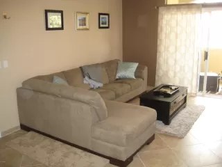 Photo #5: 6024200 Listing