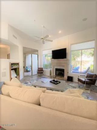 Photo #1: 6024408 Listing