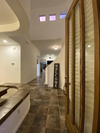 Photo #6: 6024408 Listing