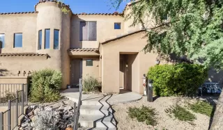 Photo #5: 6024425 Listing