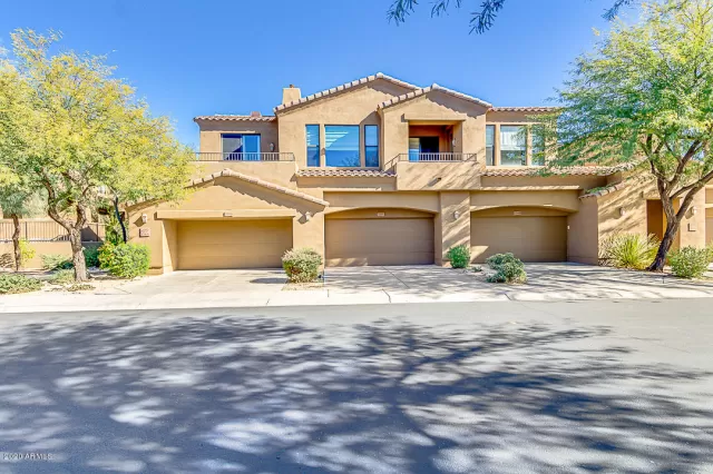 MLS: 6024595 Condo For Sale