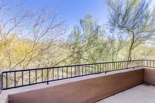 Photo #5: 6024595 Listing