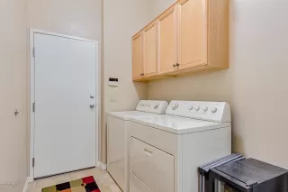 Photo #6: 6024595 Listing