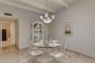 Photo #5: 6024842 Listing 