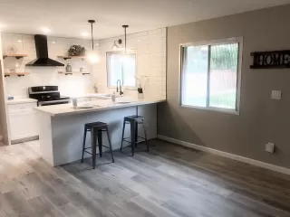 Photo #6: 6024951 Listing