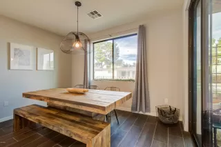 Photo #6: 6024985 Listing