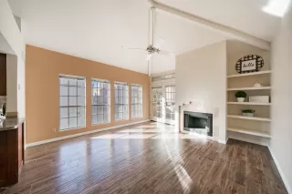 Photo #2: 6025069 Listing 