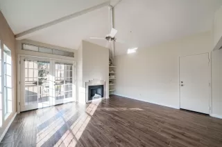 Photo #3: 6025069 Listing 