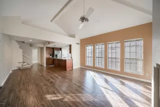 Photo #4: 6025069 Listing 