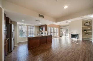 Photo #5: 6025069 Listing 