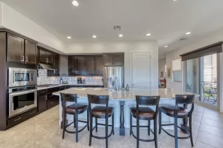Photo #2: 6025117 Listing 