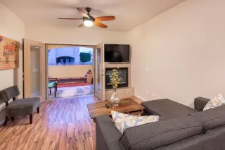 Photo #4: 6025153 Listing