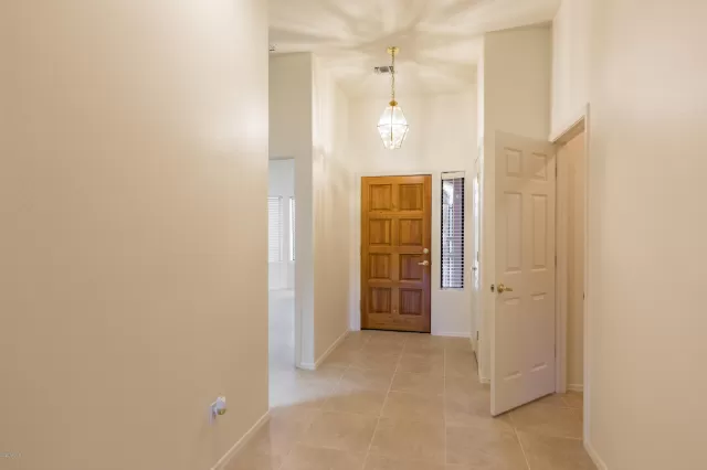 MLS: 6025463 Condo For Sale