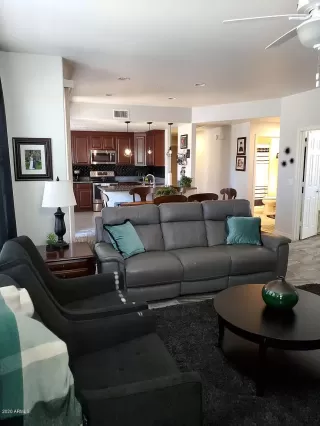 Photo #5: 6025618 Listing