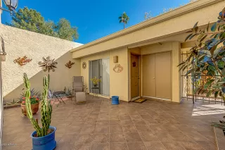 Photo #2: 6025837 Listing