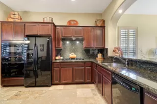 Photo #2: 6026222 Listing 