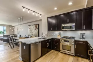 Photo #3: 6026227 Listing