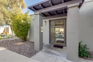 Photo #4: 6026346 Listing