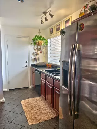 Photo #6: 6026607 Listing