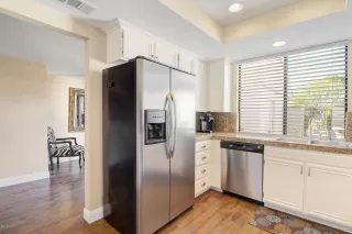 Photo #4: 6026619 Listing