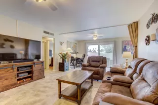 Photo #2: 6026693 Listing 