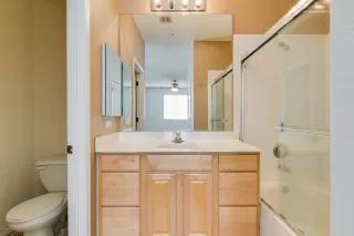 Photo #3: 6026707 Listing