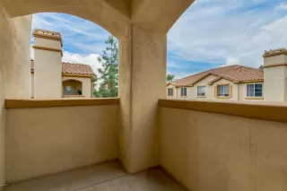 Photo #5: 6026707 Listing