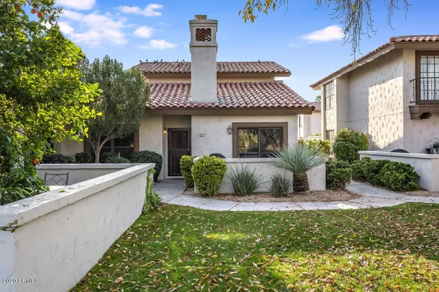 MLS: 6026816 Condo For Sale