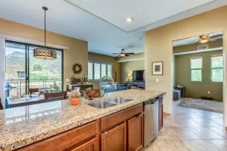 Photo #5: 6026873 Listing 