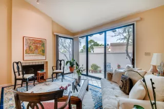 Photo #2: 6027002 Listing