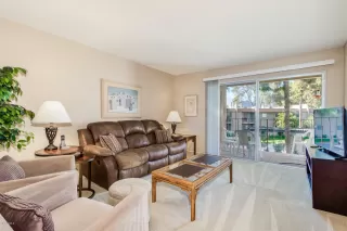 Photo #2: 6027094 Listing