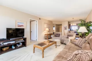 Photo #3: 6027094 Listing