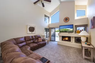 Photo #5: 6027232 Listing